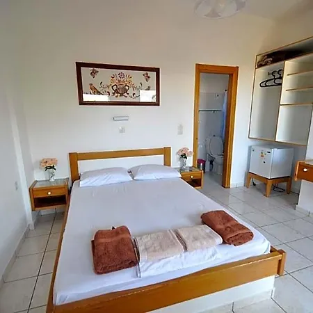 Zoe's Place Hotel